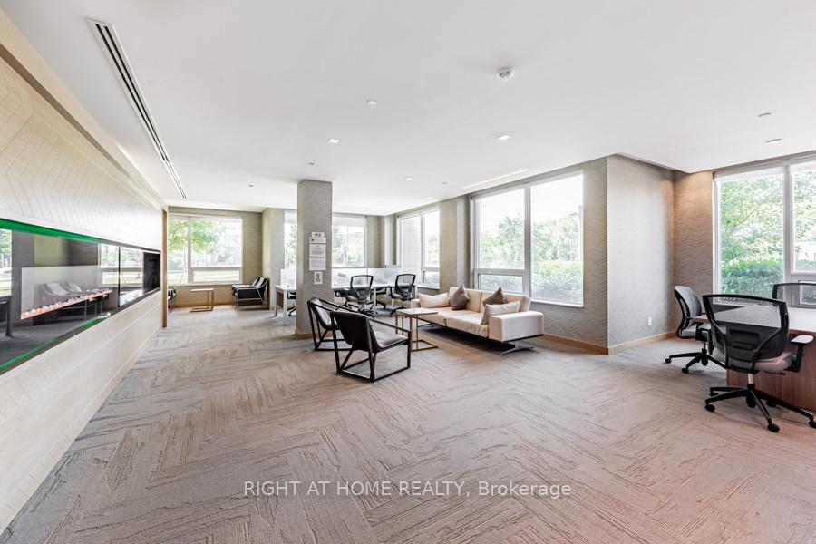 Photo 25 of Unit 826, 18 Uptown Drive, Markham, Unionville — HOMEH