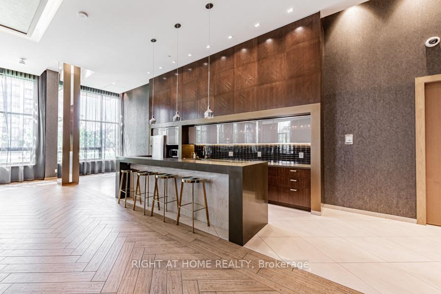 Photo 26 of Unit 826, 18 Uptown Drive, Markham, Unionville — HOMEH