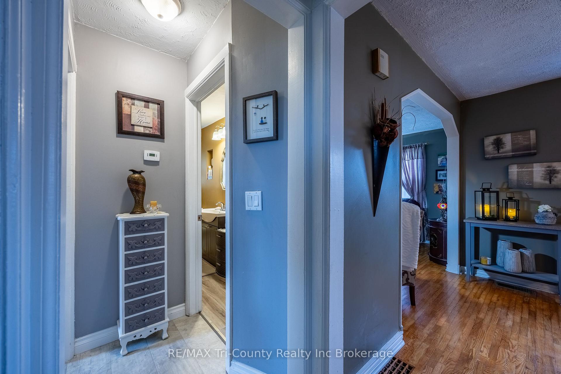 Photo 21 of 23 Pine Street, Tillsonburg — HOMEH