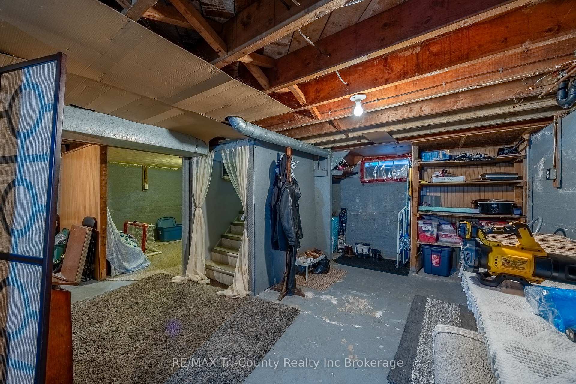 Photo 26 of 23 Pine Street, Tillsonburg — HOMEH