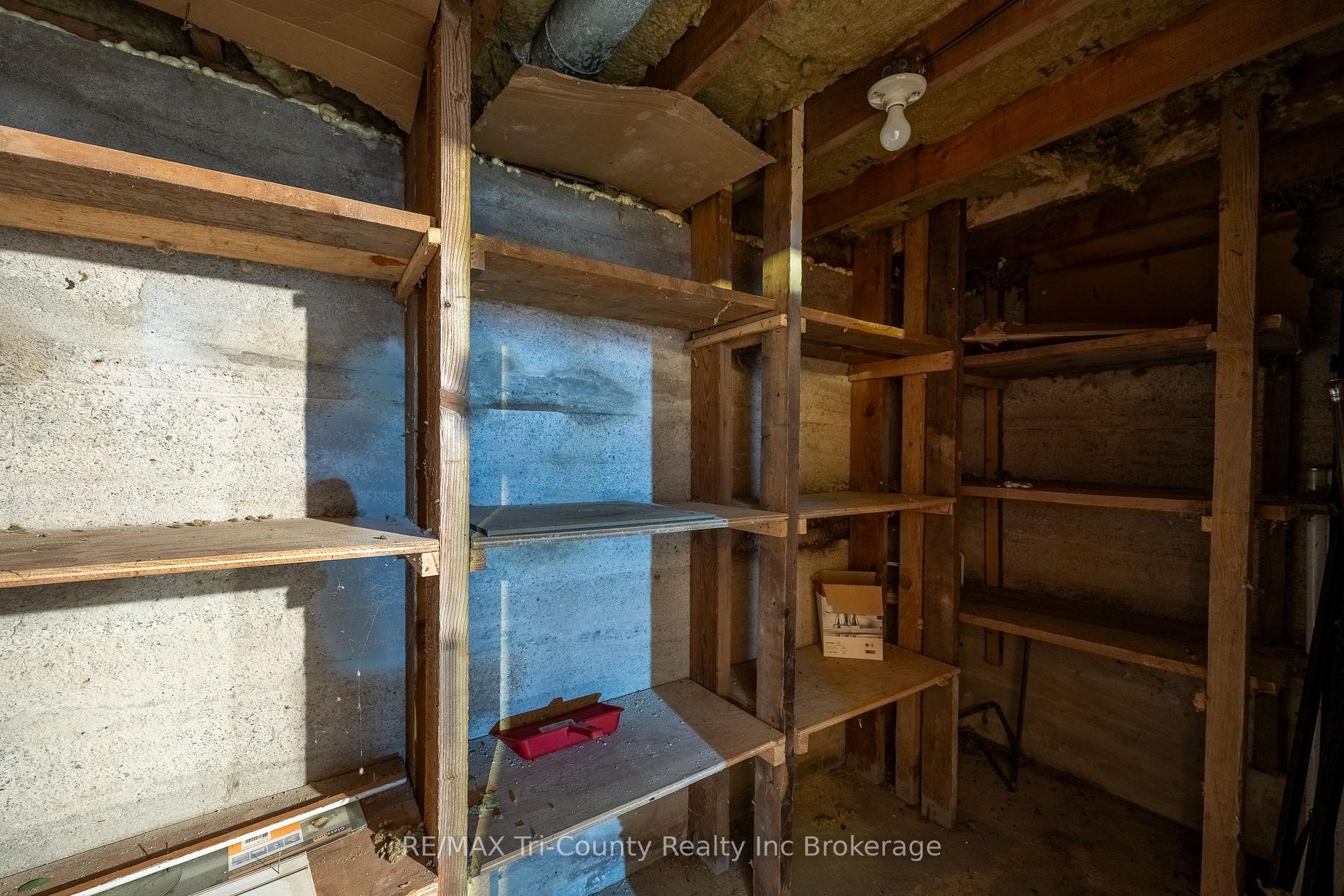 Photo 29 of 23 Pine Street, Tillsonburg — HOMEH