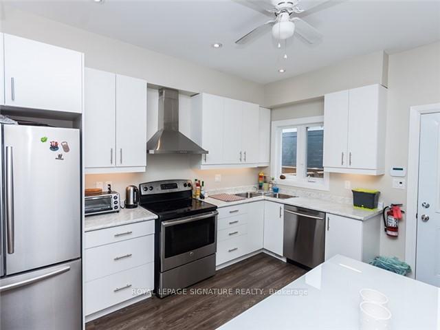 Photo 3 of 88 Mitchell Avenue, Toronto, Niagara — HOMEH