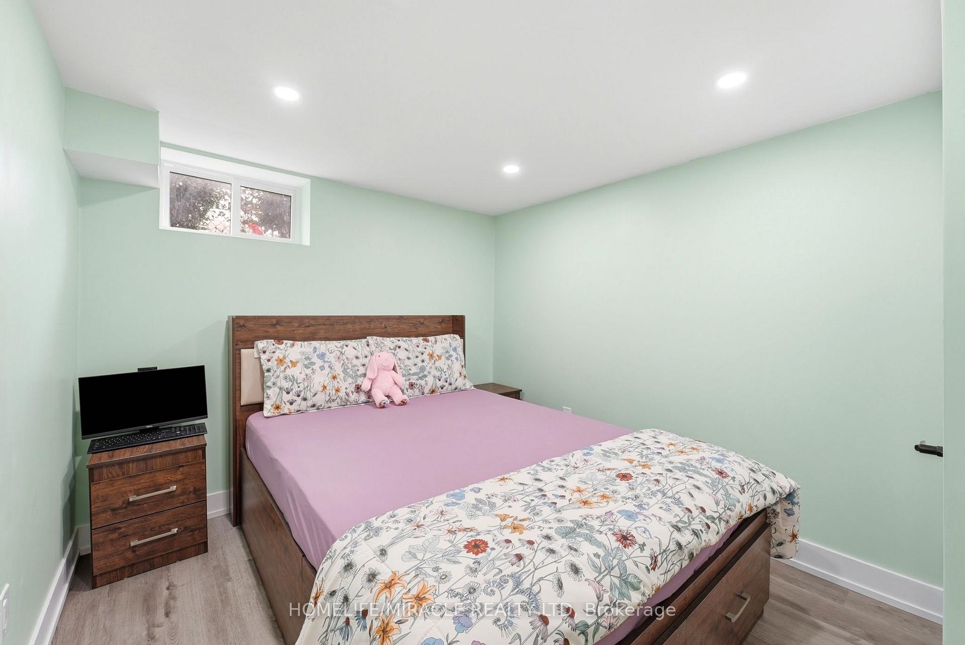 Photo 25 of 159 Montebello Drive, London, East O — HOMEH