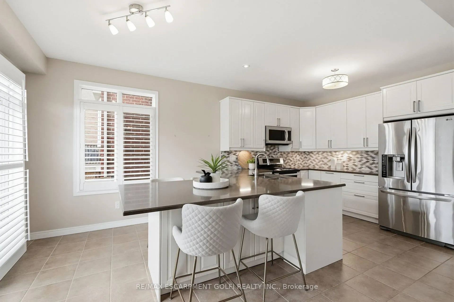 Photo 8 of 78 Waterberry Trail, Hamilton, Gourley — HOMEH
