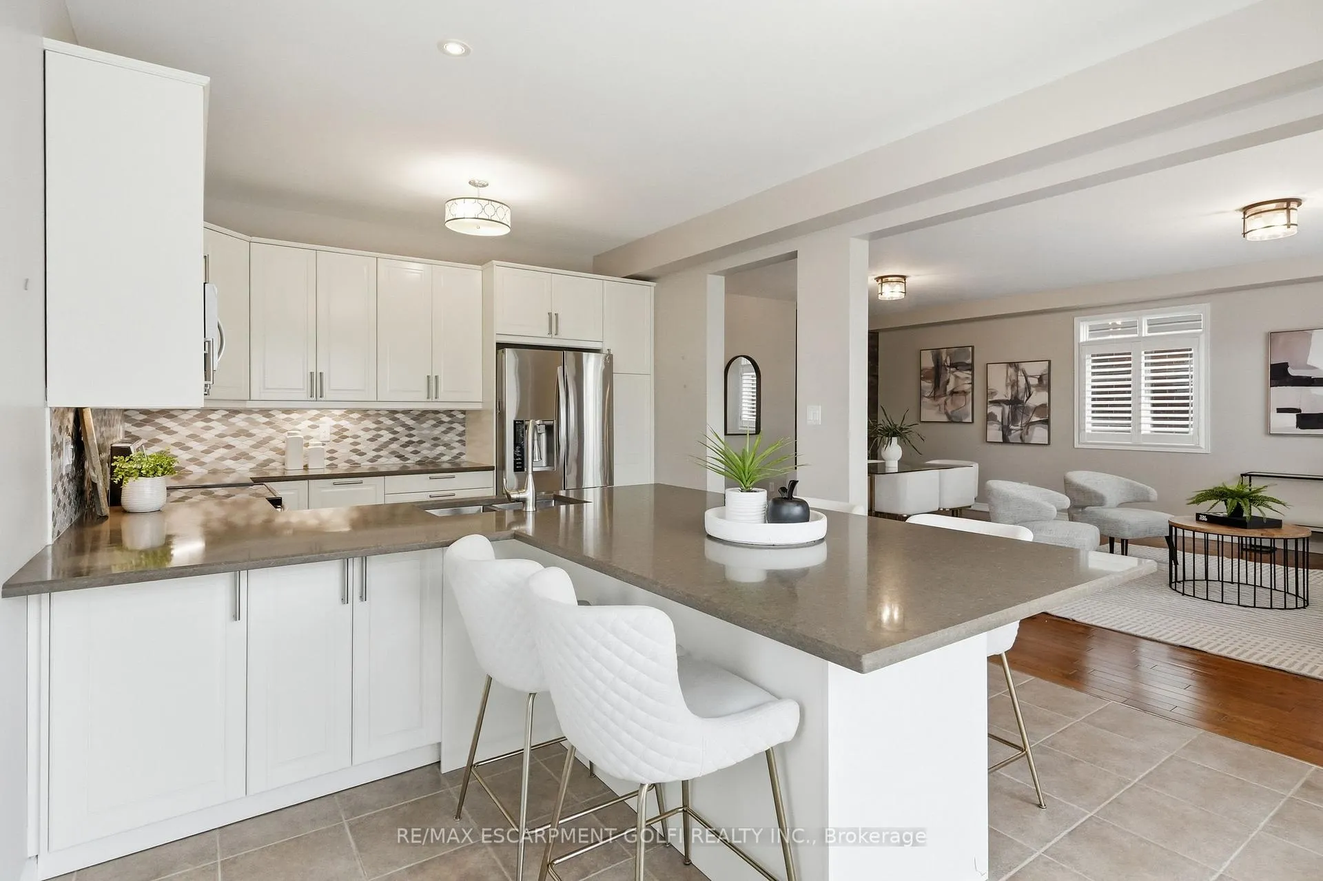 Photo 10 of 78 Waterberry Trail, Hamilton, Gourley — HOMEH