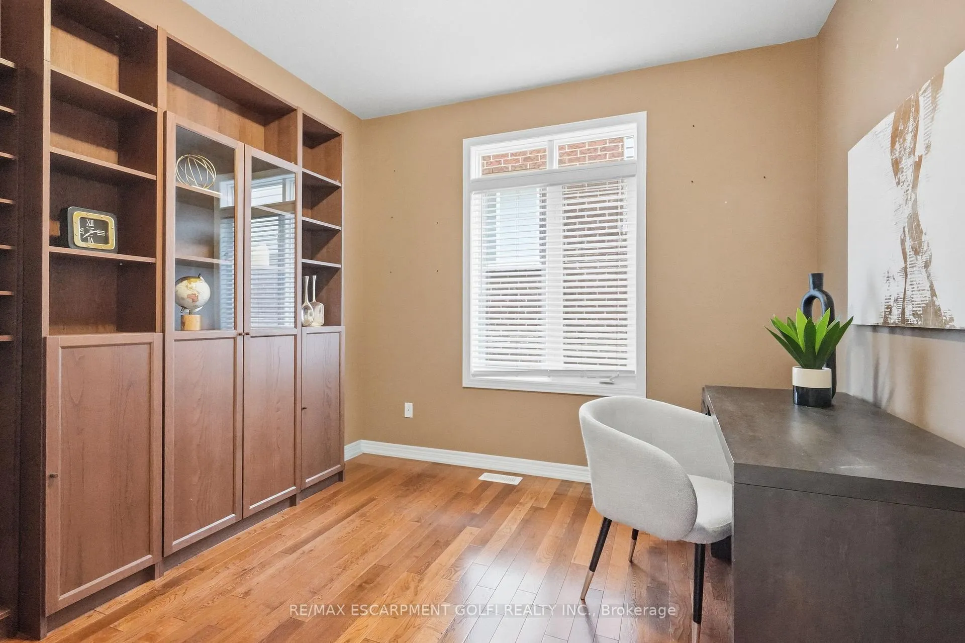 Photo 11 of 78 Waterberry Trail, Hamilton, Gourley — HOMEH