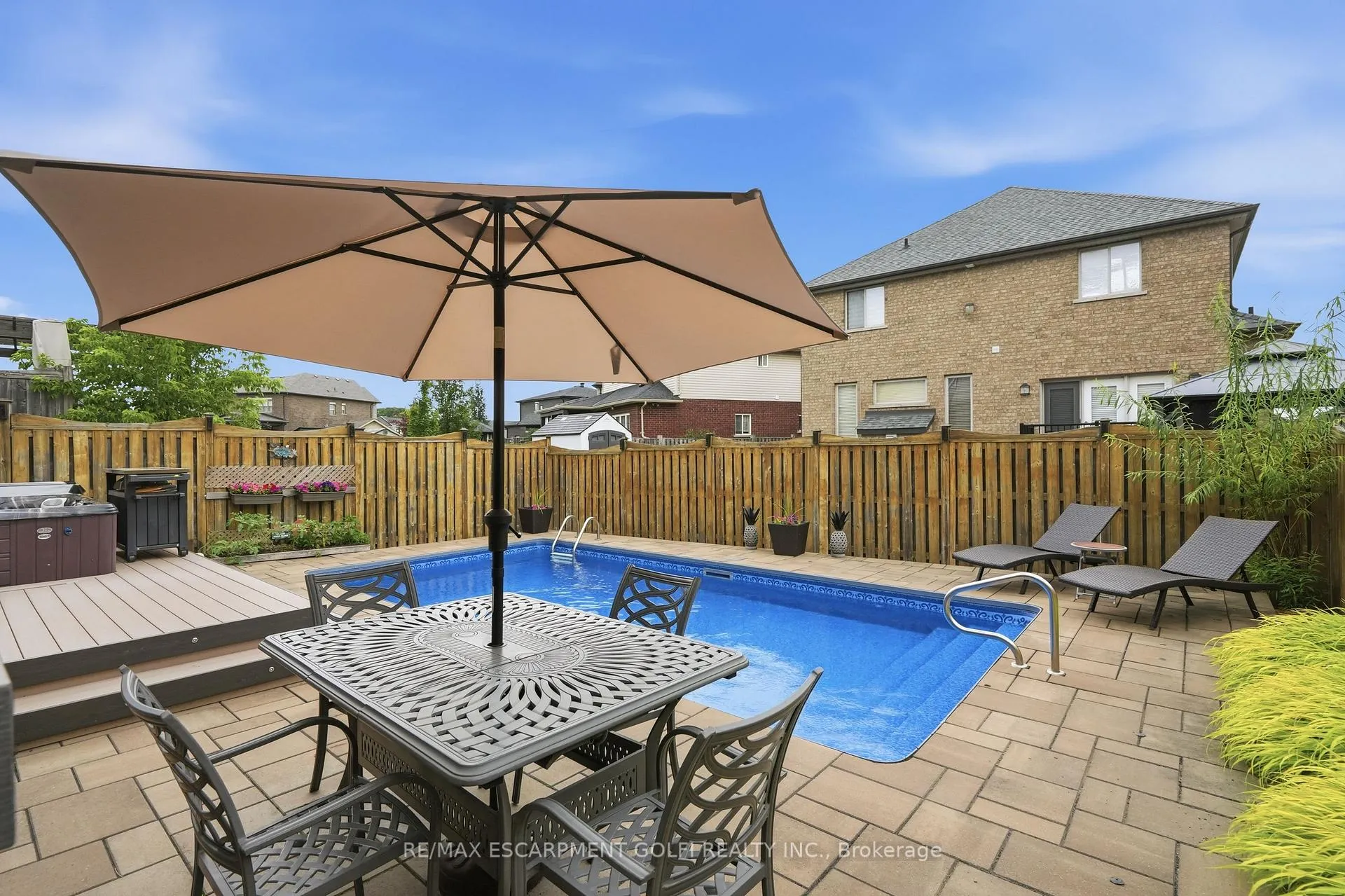 Photo 32 of 78 Waterberry Trail, Hamilton, Gourley — HOMEH