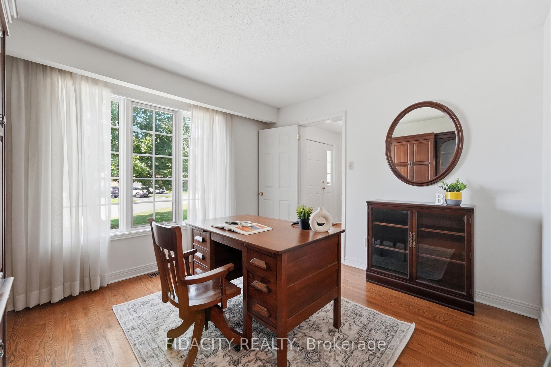 Photo 24 of 25 Pine Bluff Trail, Ottawa, Stittsville (Central) — HOMEH