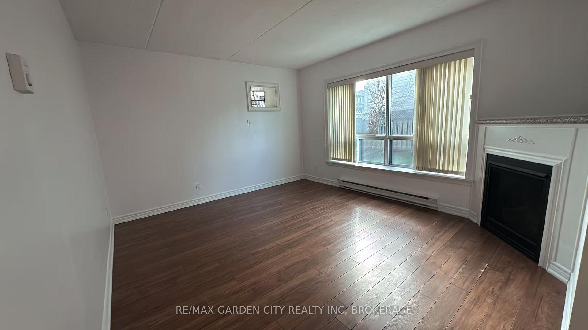 Photo 7 of Unit 101, 210 Pelham Road, St. Catharines, Western Hill — HOMEH