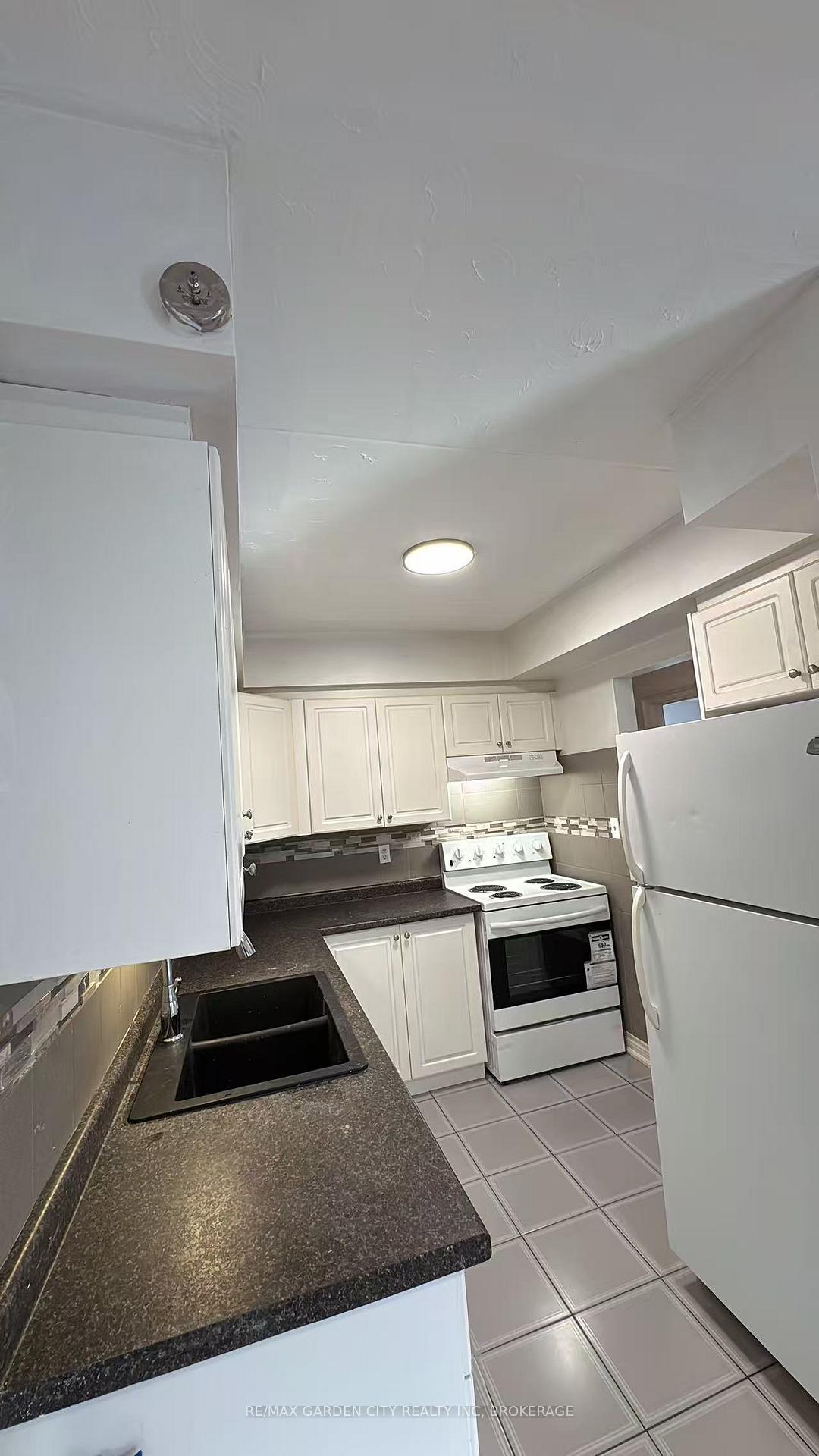 Photo 9 of Unit 101, 210 Pelham Road, St. Catharines, Western Hill — HOMEH