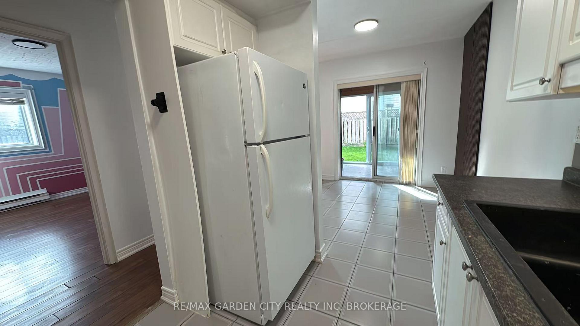 Photo 10 of Unit 101, 210 Pelham Road, St. Catharines, Western Hill — HOMEH