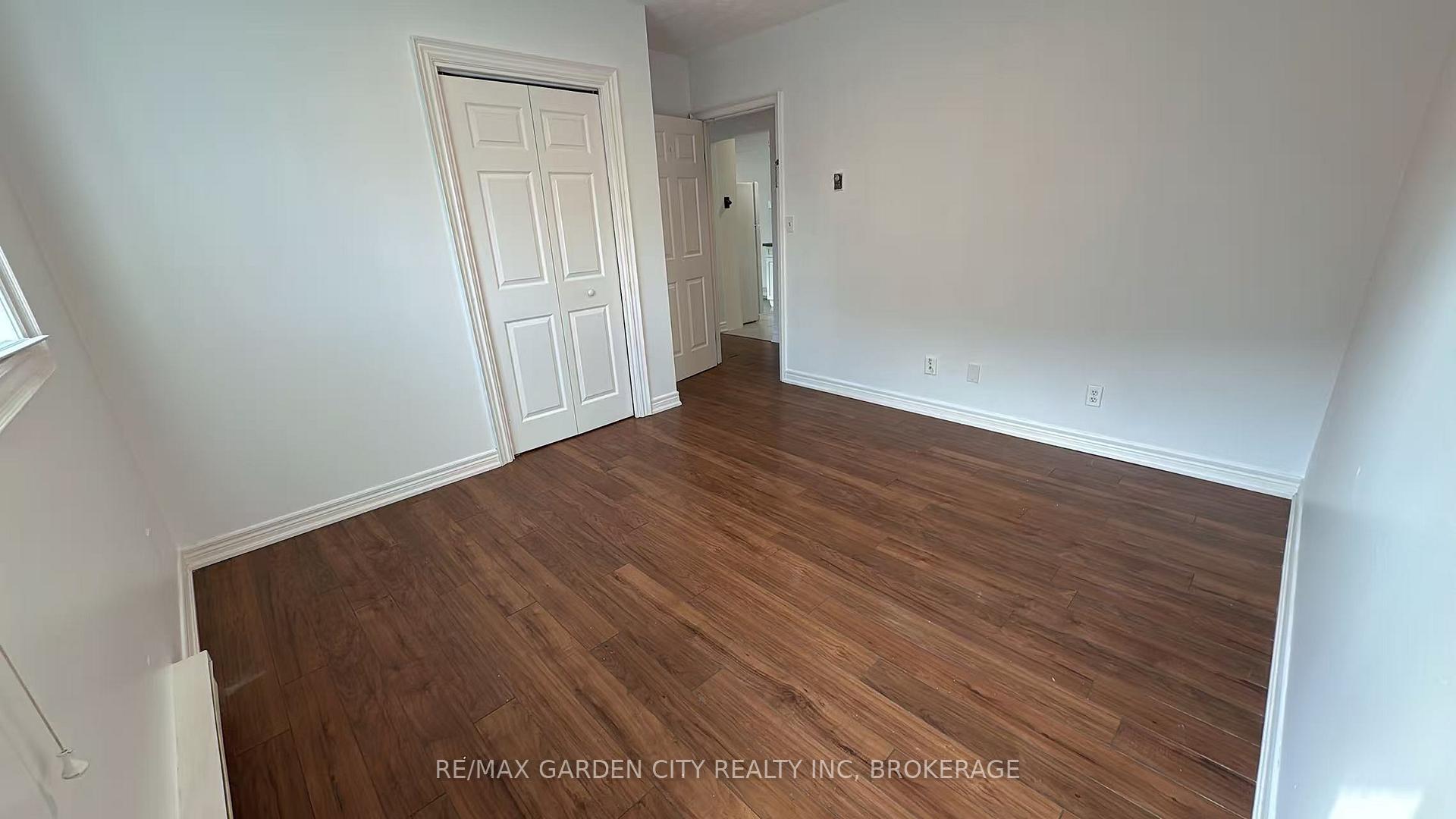 Photo 13 of Unit 101, 210 Pelham Road, St. Catharines, Western Hill — HOMEH