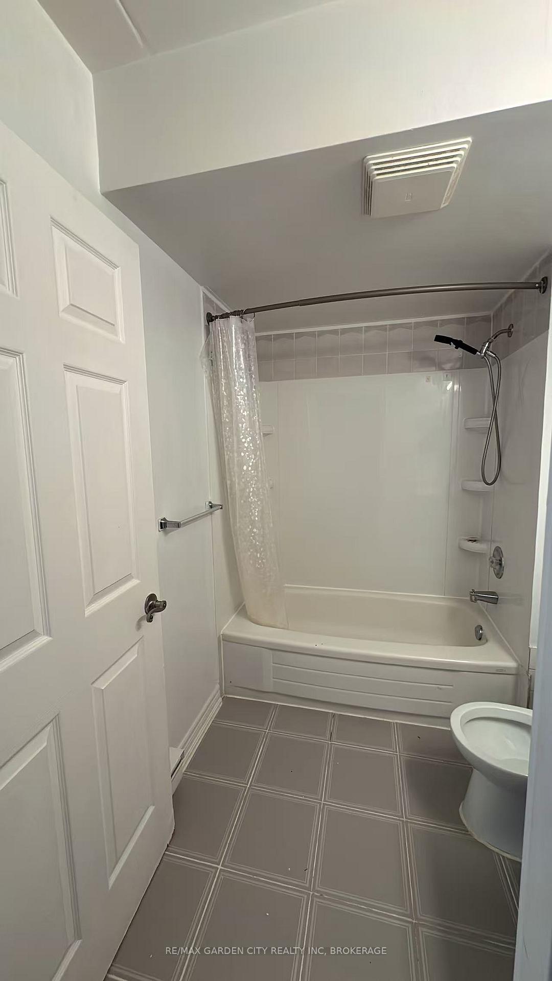 Photo 15 of Unit 101, 210 Pelham Road, St. Catharines, Western Hill — HOMEH