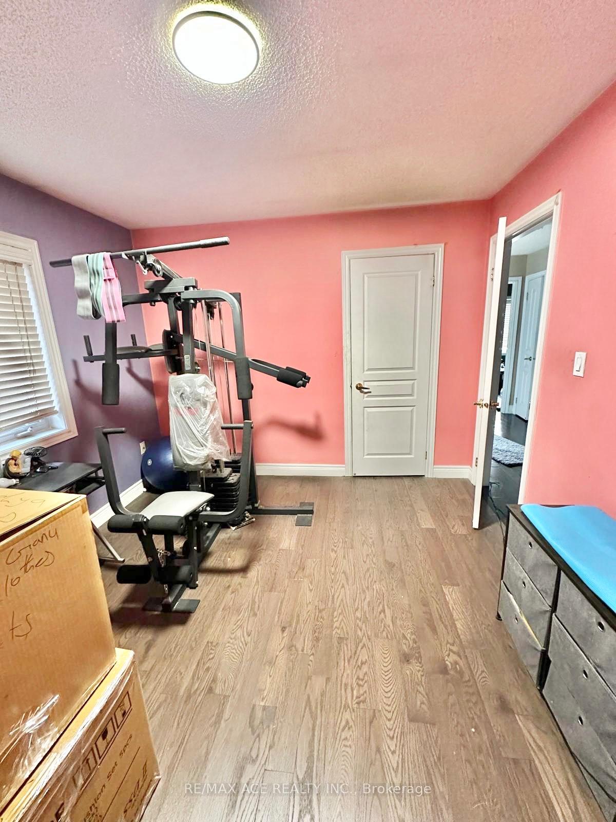 Photo 14 of 7 Meltwater Crescent, Brampton, Bram East — HOMEH