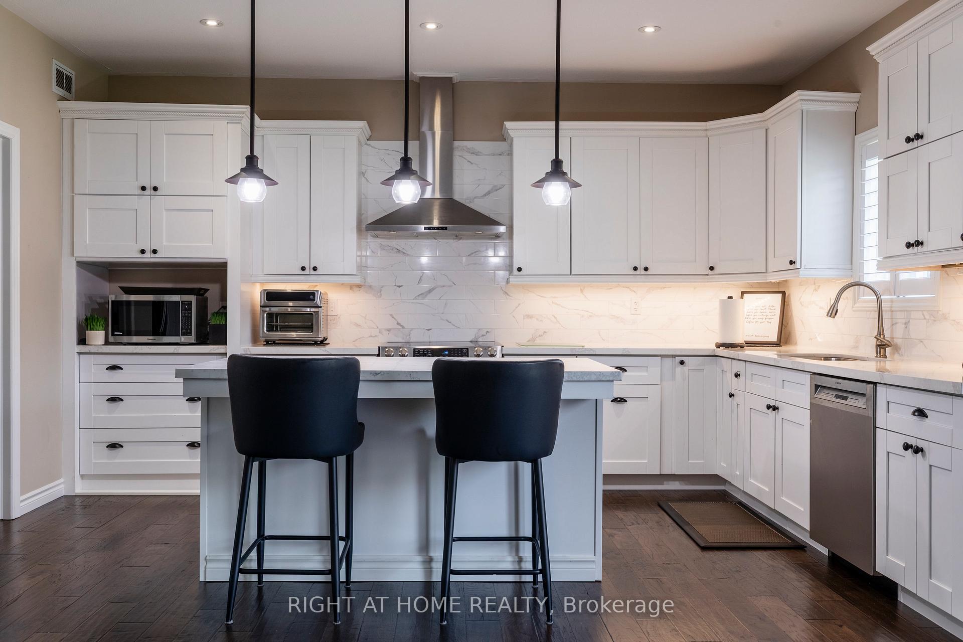 Photo 16 of 6 Bluenose Drive, Norfolk, Port Dover — HOMEH