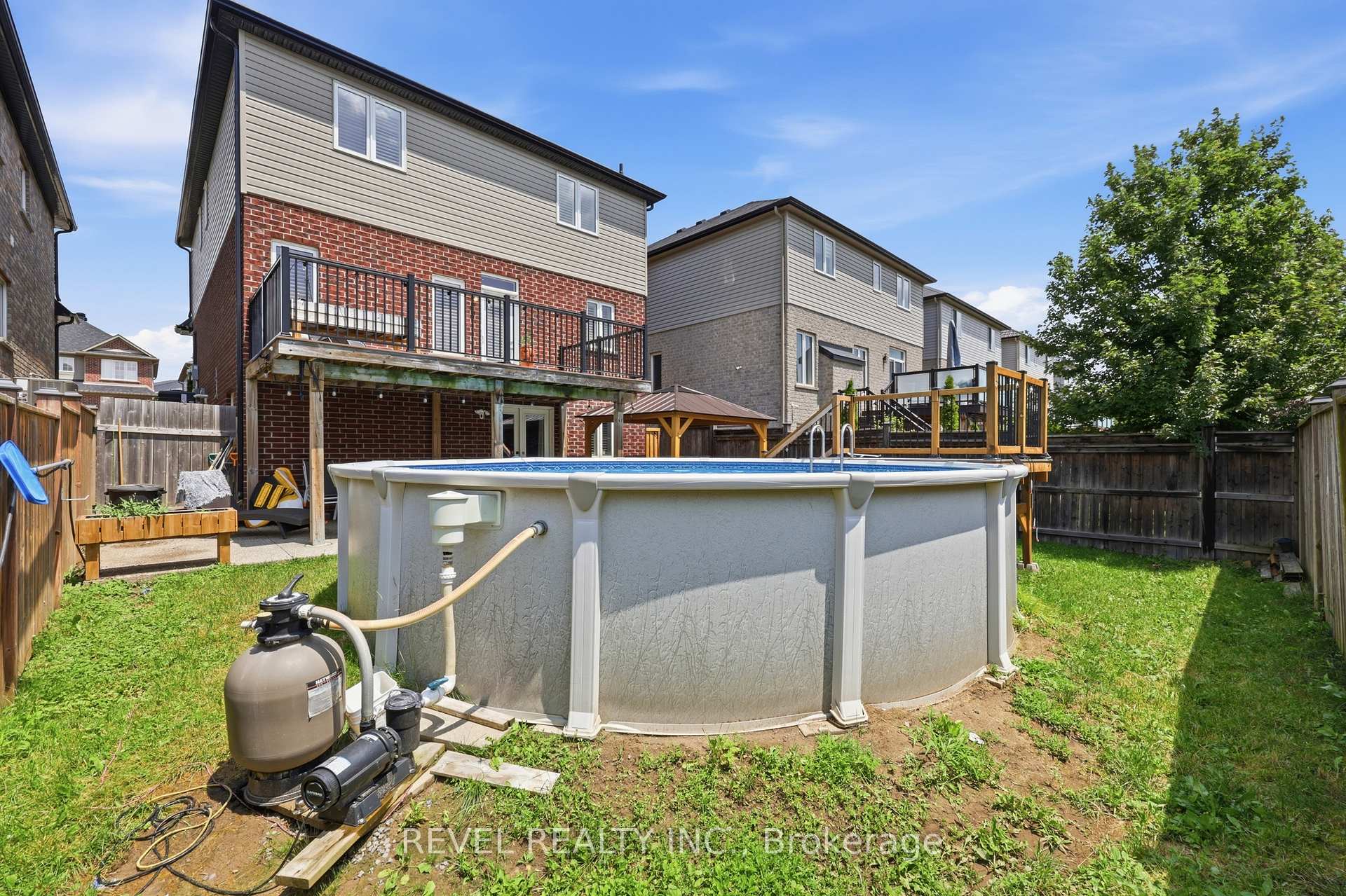 Photo 43 of 44 Springwood Drive, Hamilton, Stoney Creek Mountain — HOMEH