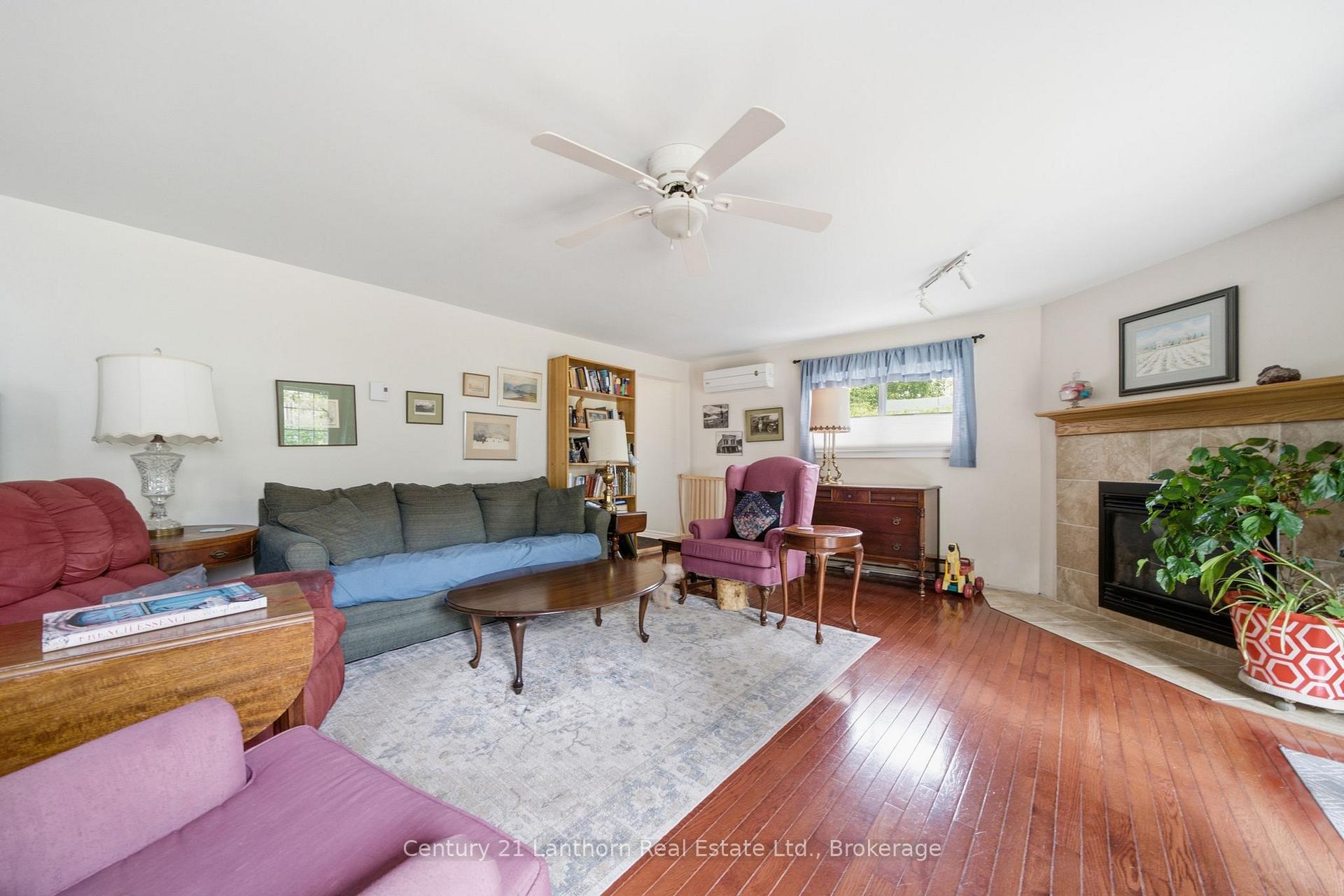 Photo 22 of 89 Gordon Street, Belleville, Belleville Ward — HOMEH
