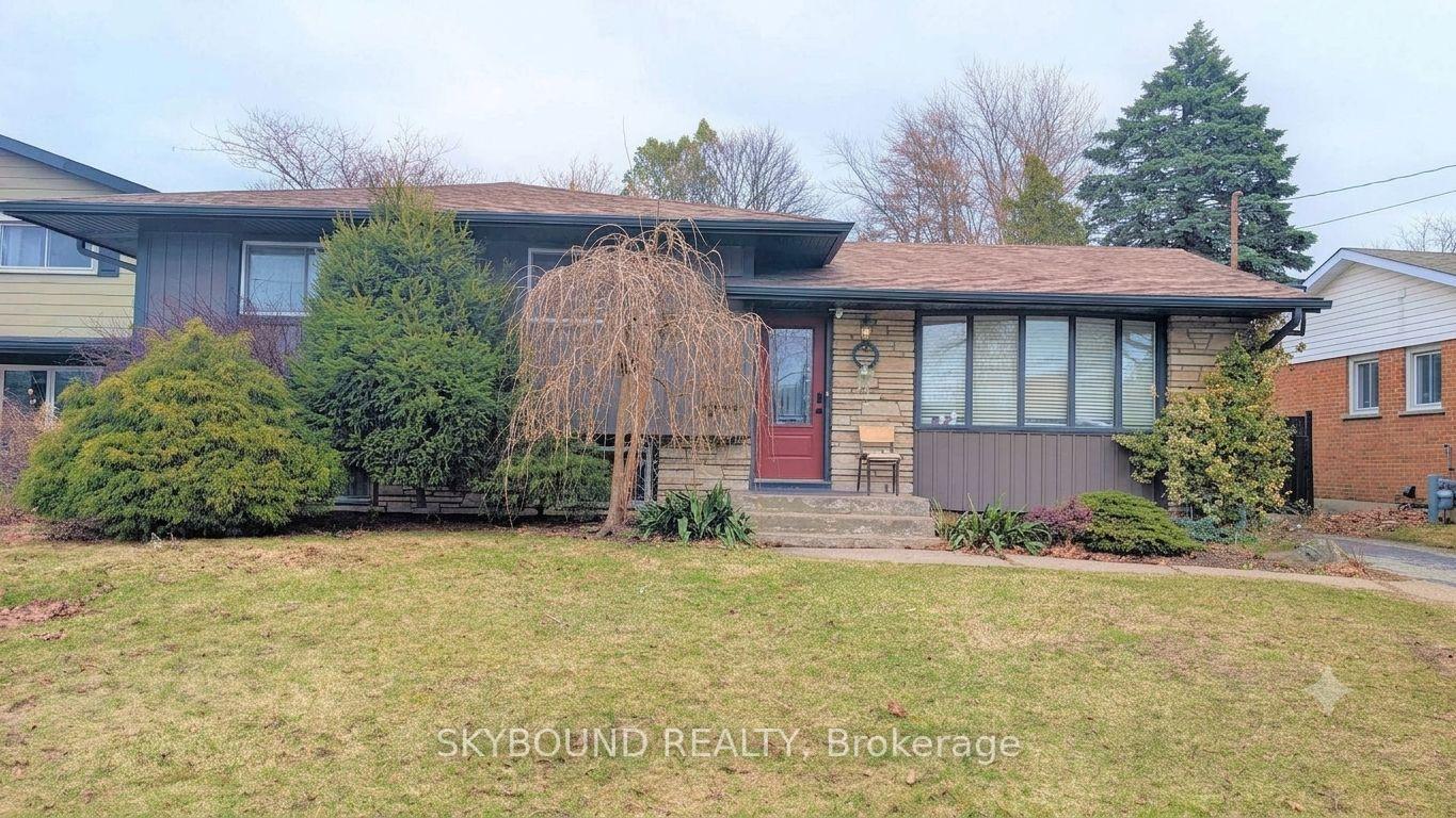 Photo 1 of 4470 Pinedale Drive, Niagara Falls, Morrison — HOMEH