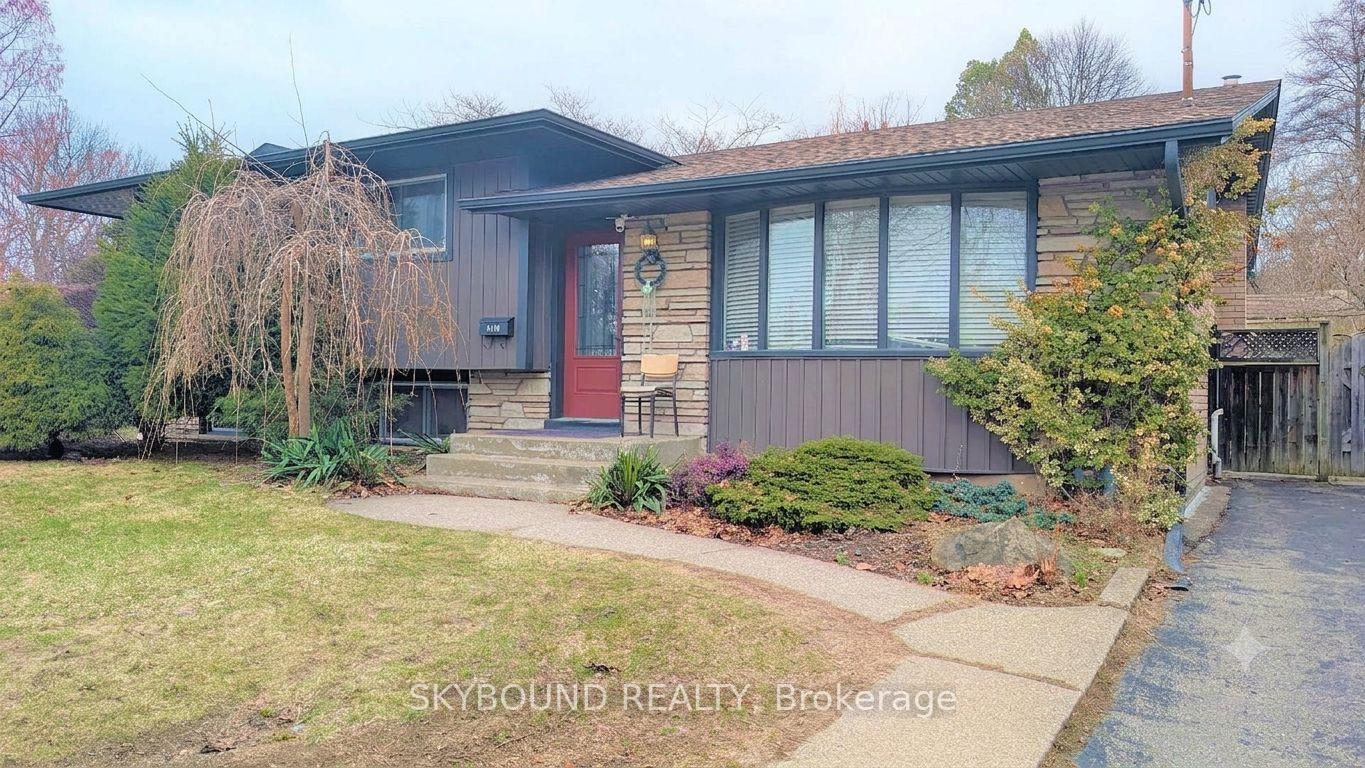 Photo 2 of 4470 Pinedale Drive, Niagara Falls, Morrison — HOMEH