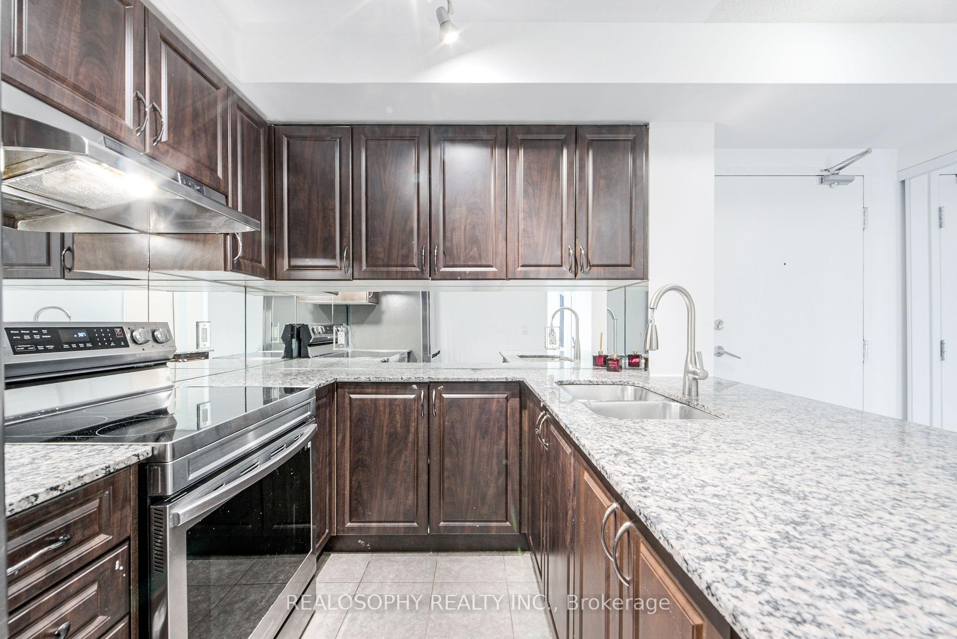 Photo 6 of Unit 421, 60 Fairfax Crescent, Scarborough, Clairlea-Birchmount — HOMEH