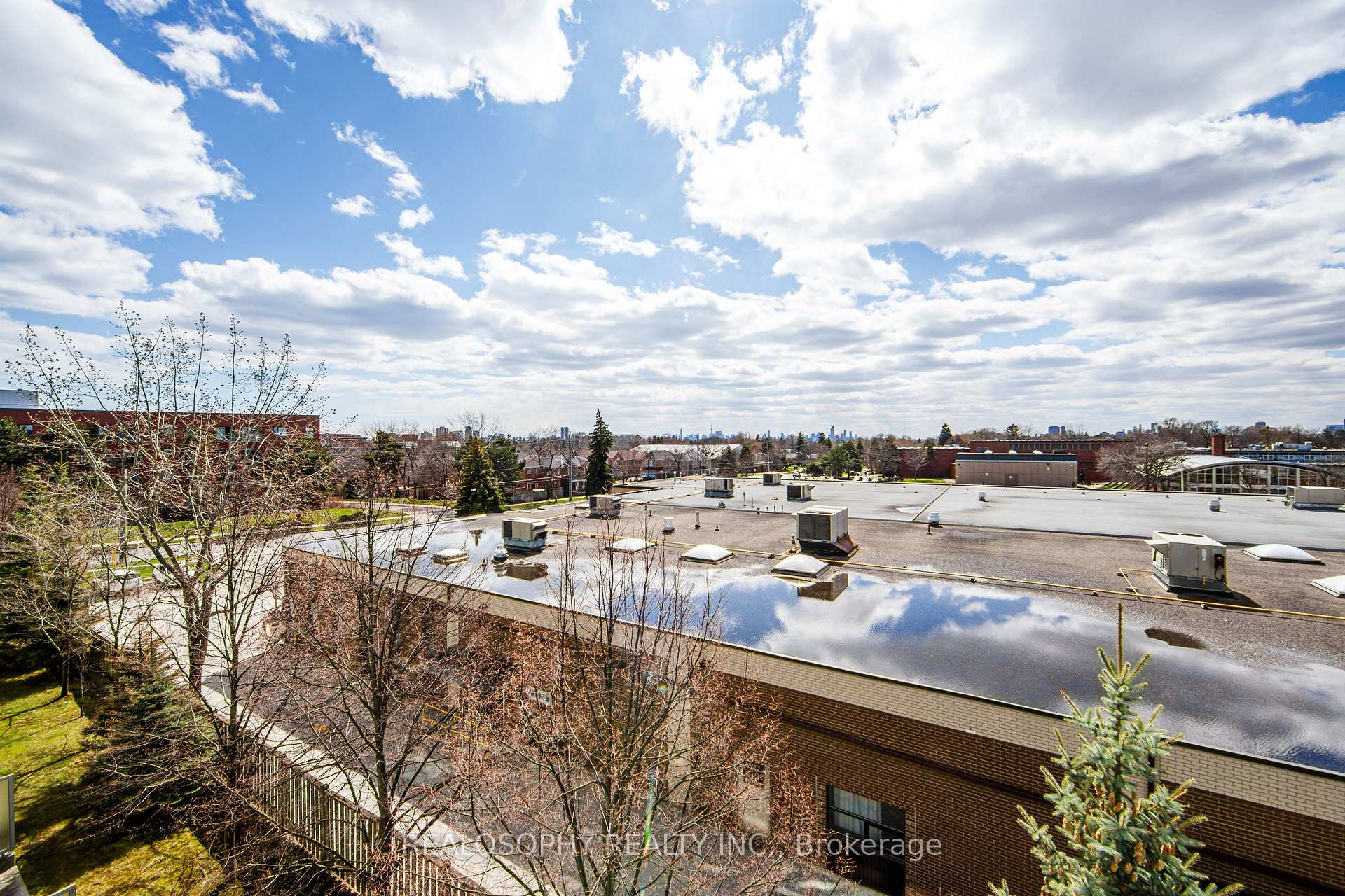 Photo 16 of Unit 421, 60 Fairfax Crescent, Scarborough, Clairlea-Birchmount — HOMEH