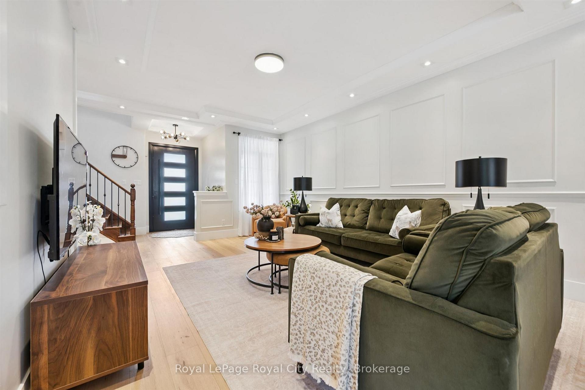 Photo 6 of 4 Popham Drive, Guelph, Grange Road — HOMEH