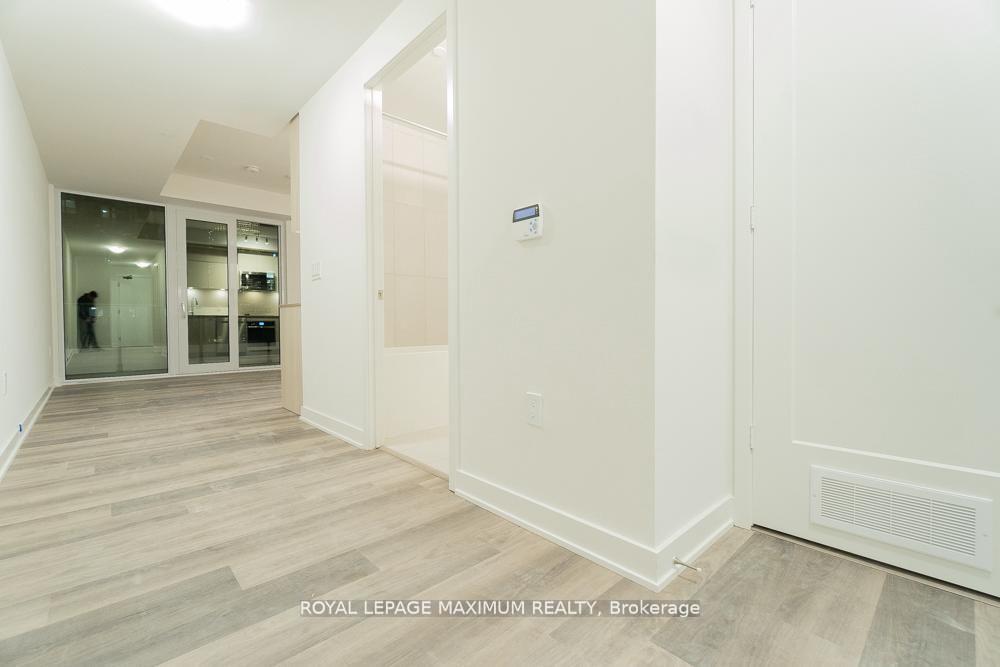 Photo 4 of Unit 2015 E, 70 Princess Street E, Toronto, Moss Park — HOMEH