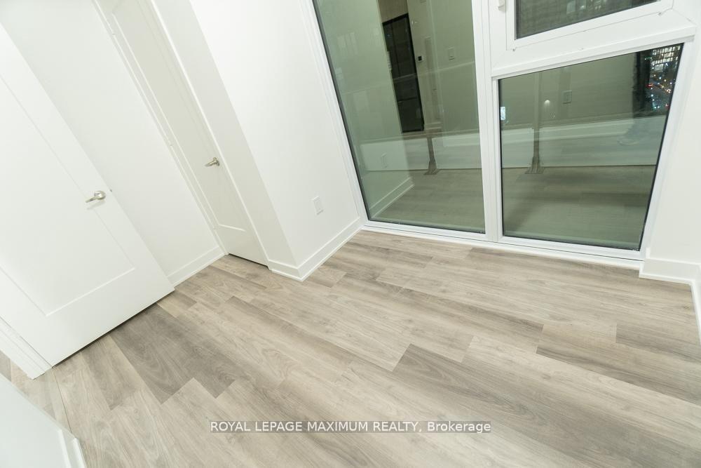 Photo 6 of Unit 2015 E, 70 Princess Street E, Toronto, Moss Park — HOMEH