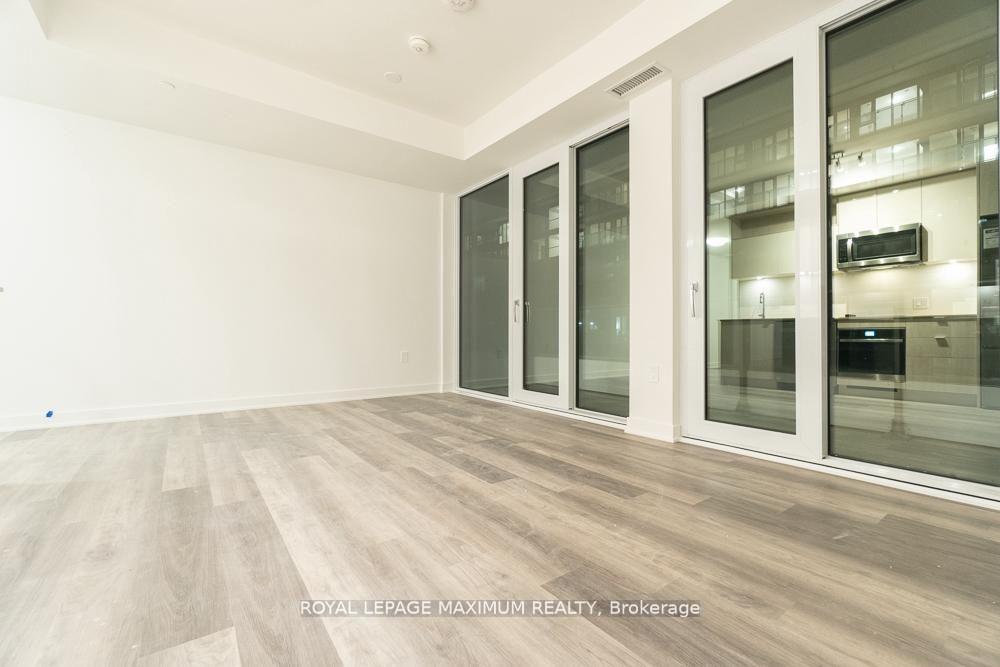 Photo 8 of Unit 2015 E, 70 Princess Street E, Toronto, Moss Park — HOMEH