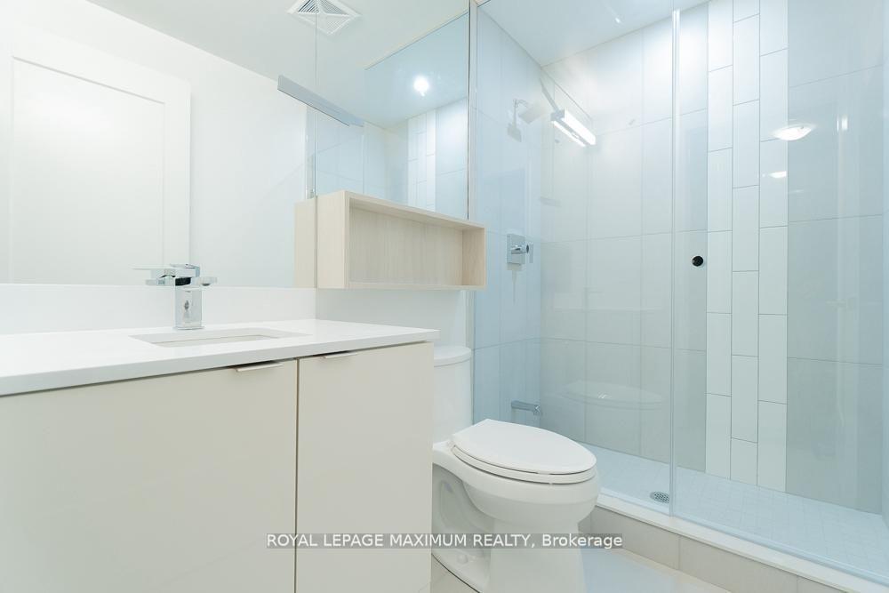 Photo 13 of Unit 2015 E, 70 Princess Street E, Toronto, Moss Park — HOMEH