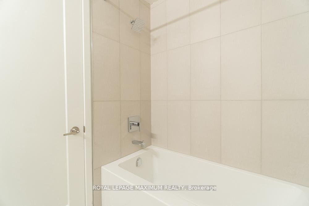 Photo 15 of Unit 2015 E, 70 Princess Street E, Toronto, Moss Park — HOMEH