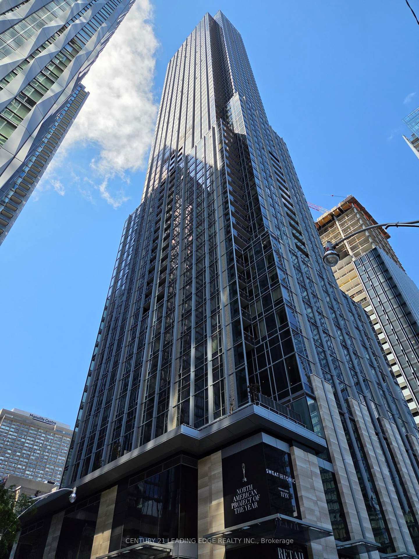 Front of Unit 5103, 11 Yorkville Avenue