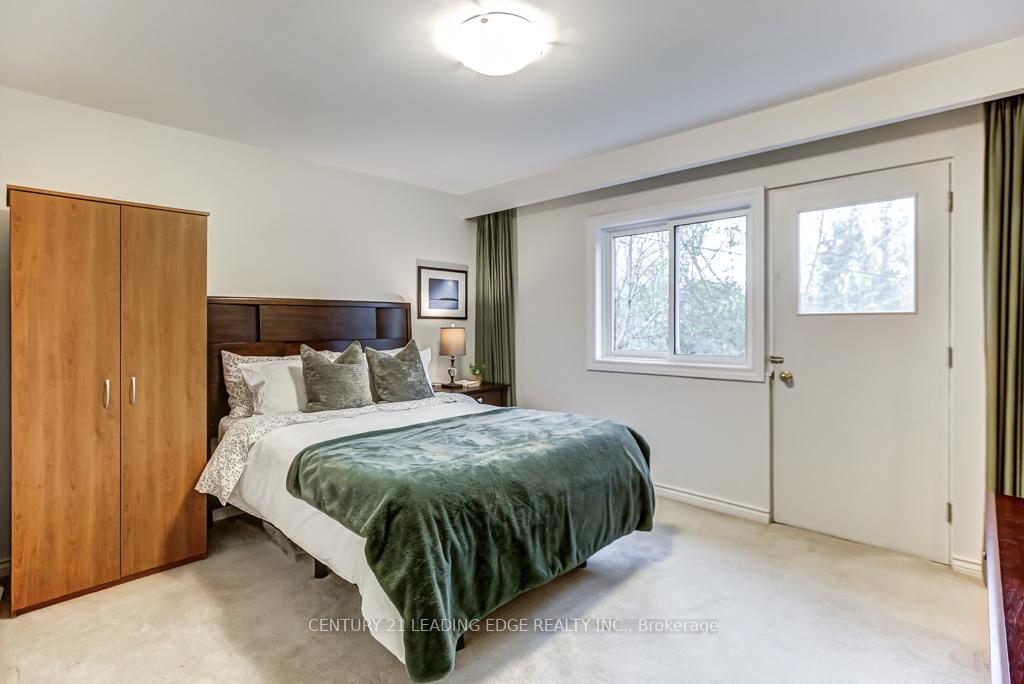 Photo 18 of 15 Bakerdale Road, Markham, Bullock — HOMEH