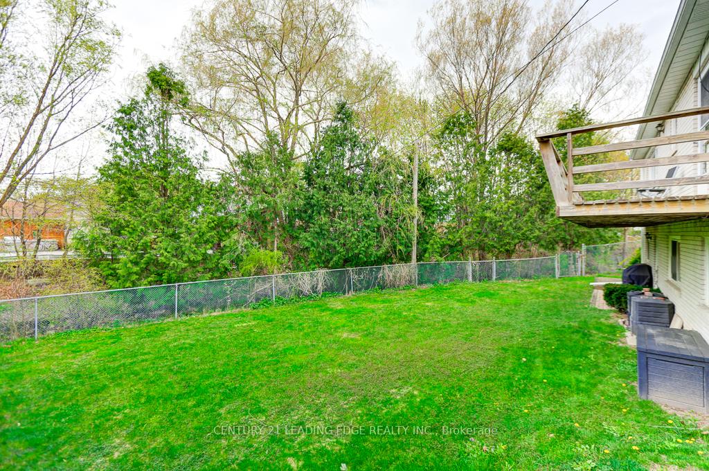 Photo 38 of 15 Bakerdale Road, Markham, Bullock — HOMEH