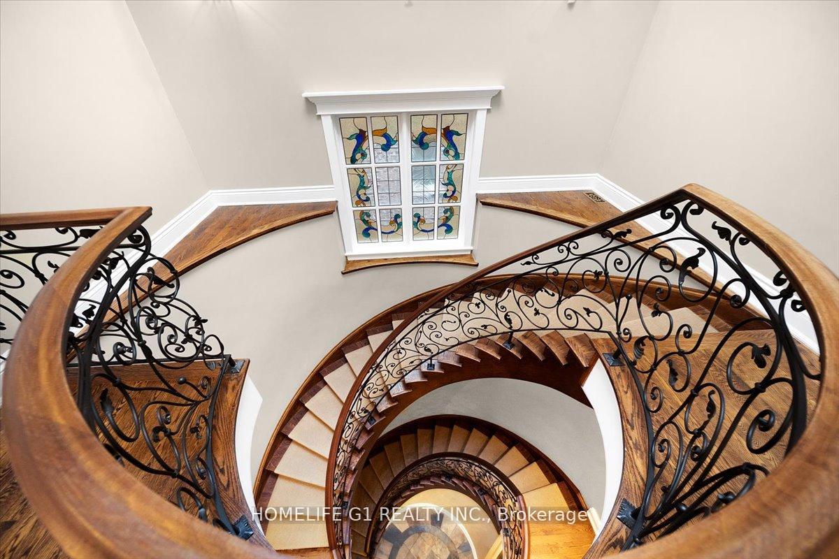 Photo 20 of 210 St Leonards Avenue, North York, Bridle Path-Sunnybrook-York Mills — HOMEH