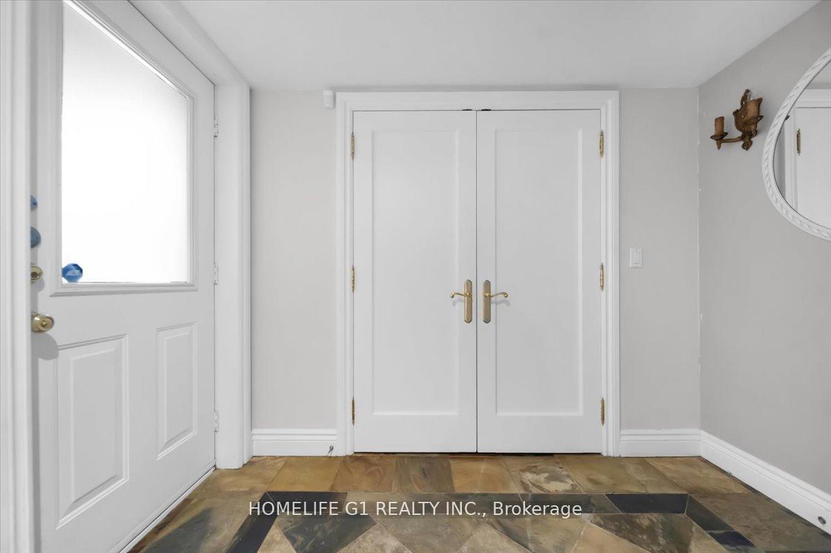 Photo 37 of 210 St Leonards Avenue, North York, Bridle Path-Sunnybrook-York Mills — HOMEH