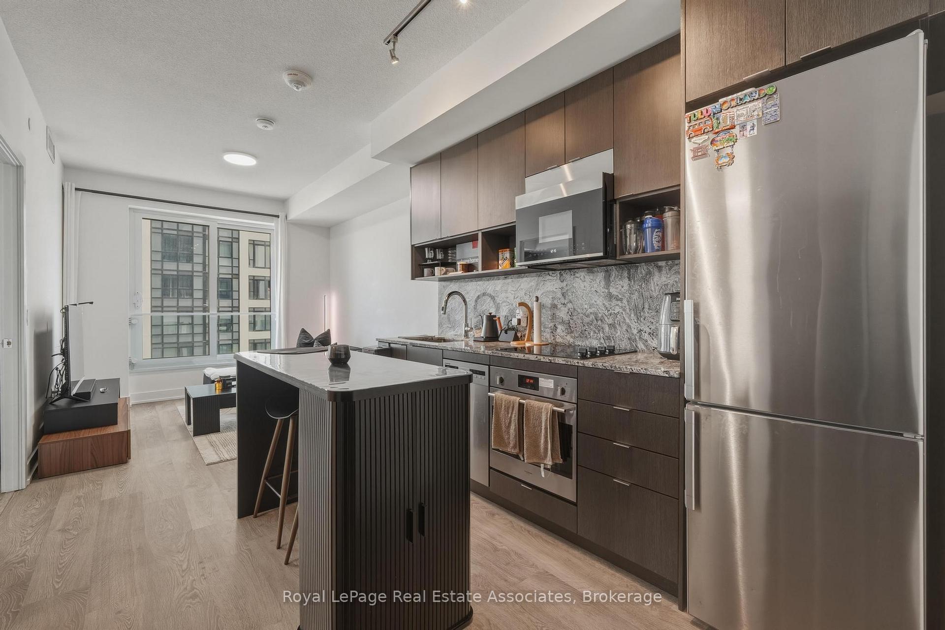 Photo 4 of Unit 3020, 9 Mabelle Avenue, Etobicoke, Islington-City Centre West — HOMEH