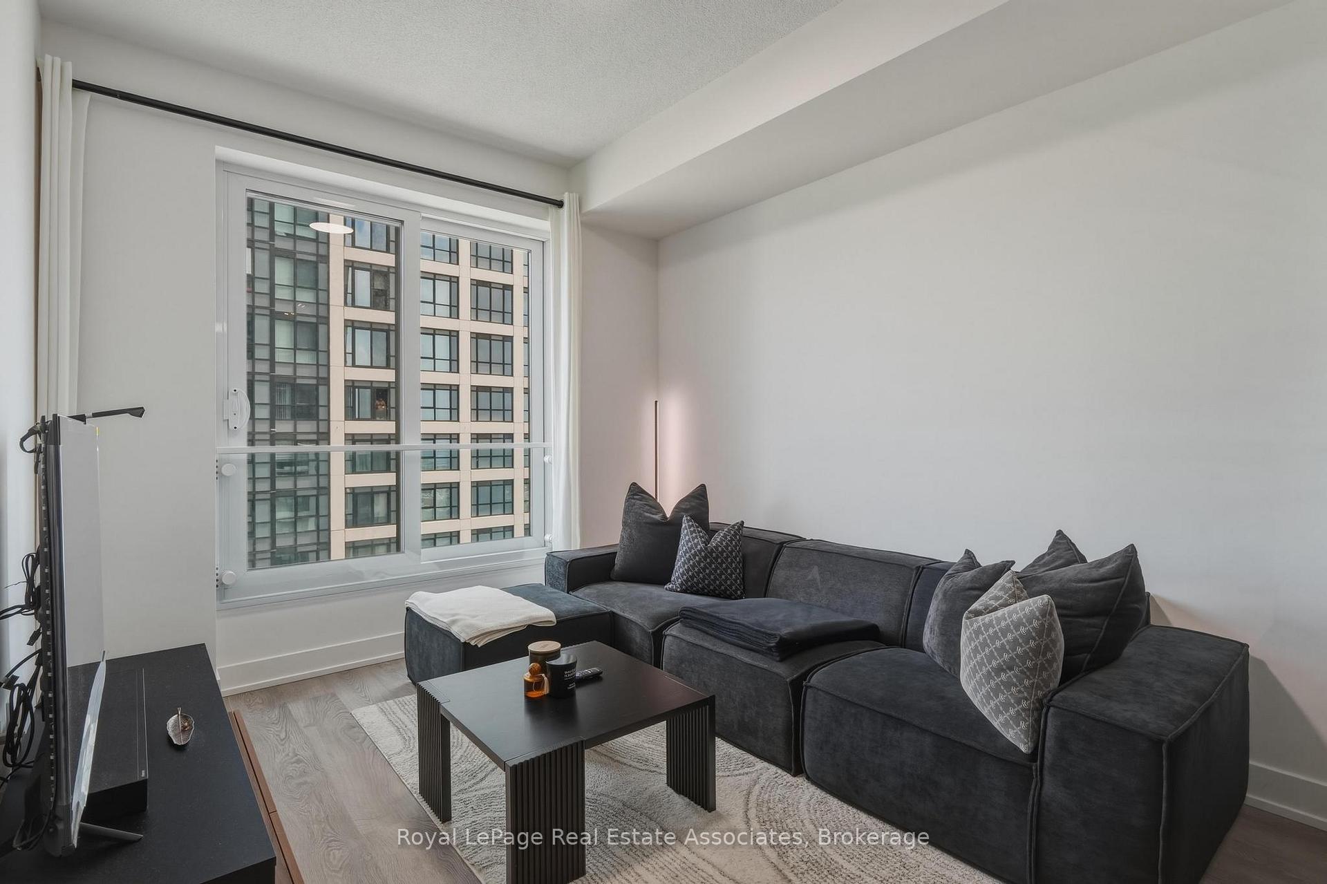 Photo 7 of Unit 3020, 9 Mabelle Avenue, Etobicoke, Islington-City Centre West — HOMEH