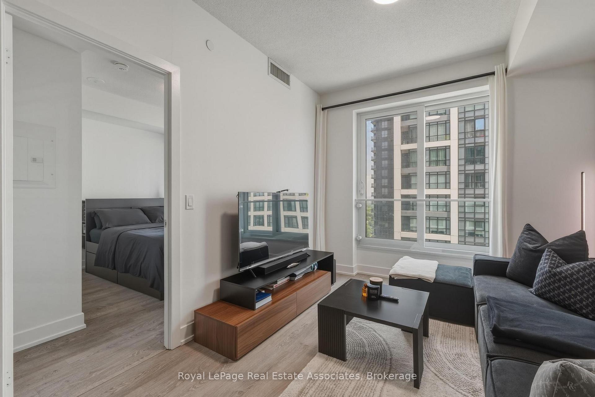 Photo 9 of Unit 3020, 9 Mabelle Avenue, Etobicoke, Islington-City Centre West — HOMEH