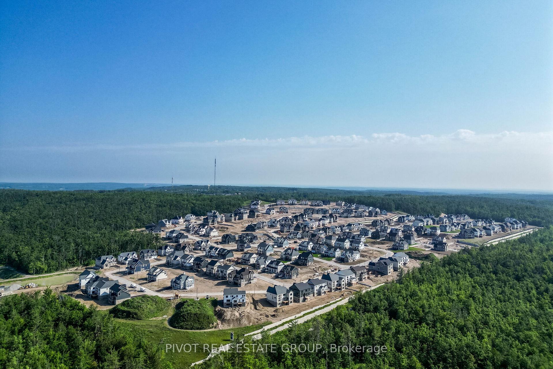 Photo 29 of 10 Herbert Avenue, Oro-Medonte, Rural Oro-Medonte — HOMEH
