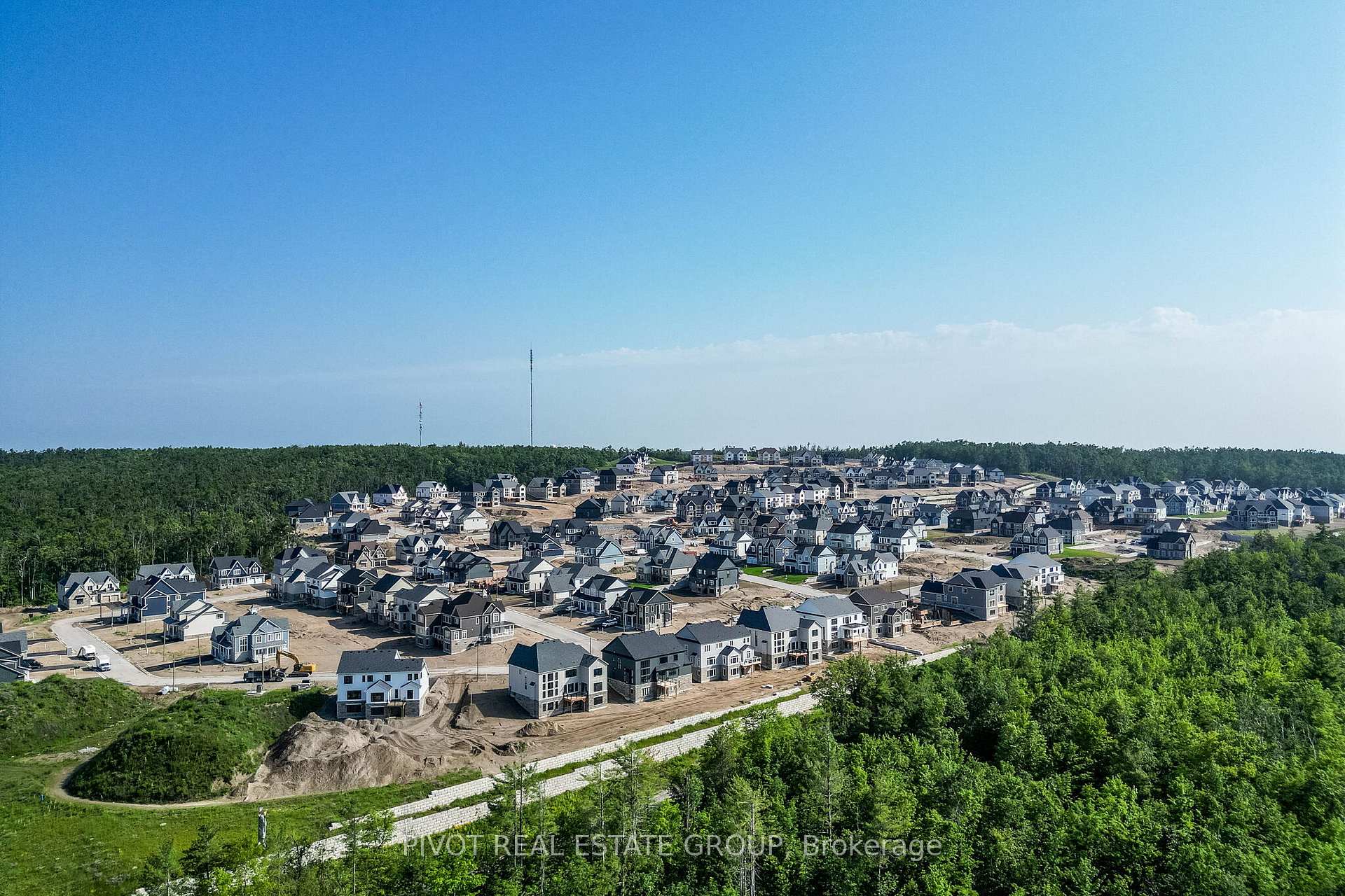 Photo 41 of 11 Pinetree Drive, Oro-Medonte — HOMEH