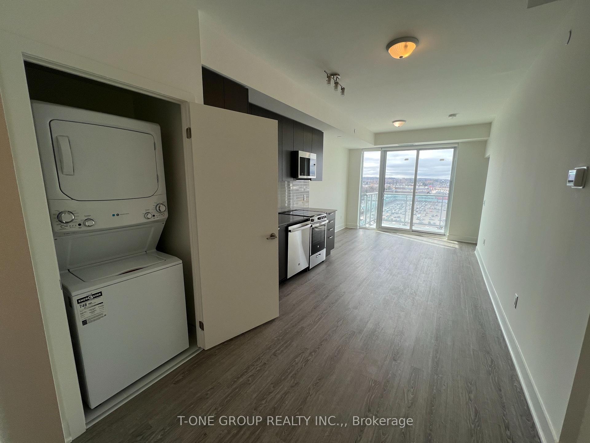 Photo 7 of Unit 1007, 185 Deerfield Road, Newmarket, Central Newmarket — HOMEH