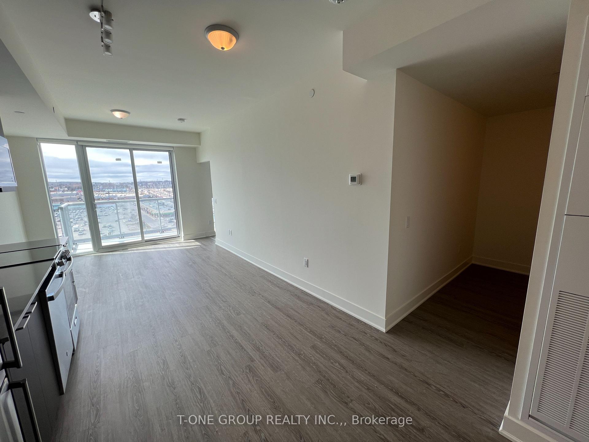 Photo 8 of Unit 1007, 185 Deerfield Road, Newmarket, Central Newmarket — HOMEH