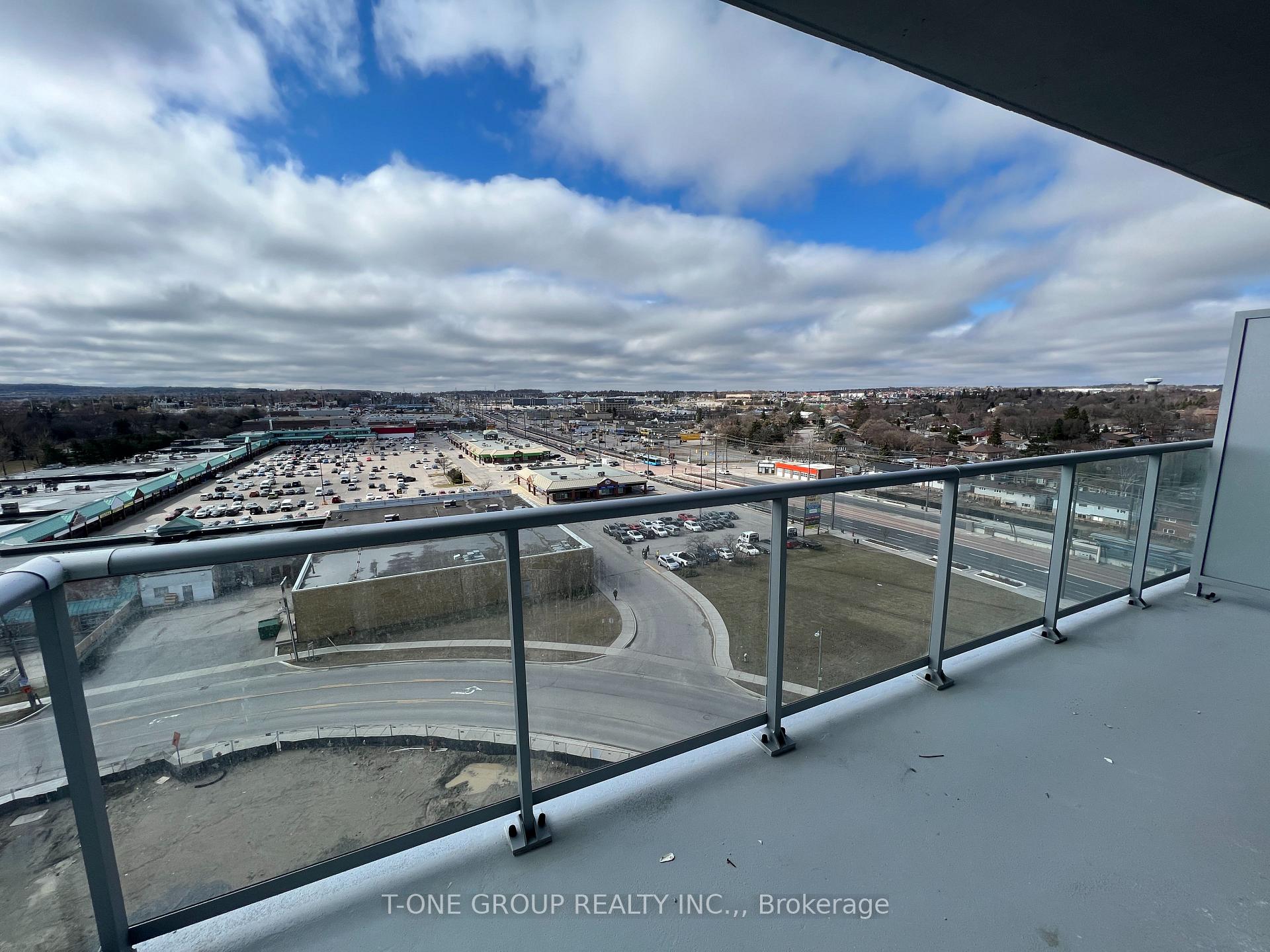 Photo 14 of Unit 1007, 185 Deerfield Road, Newmarket, Central Newmarket — HOMEH