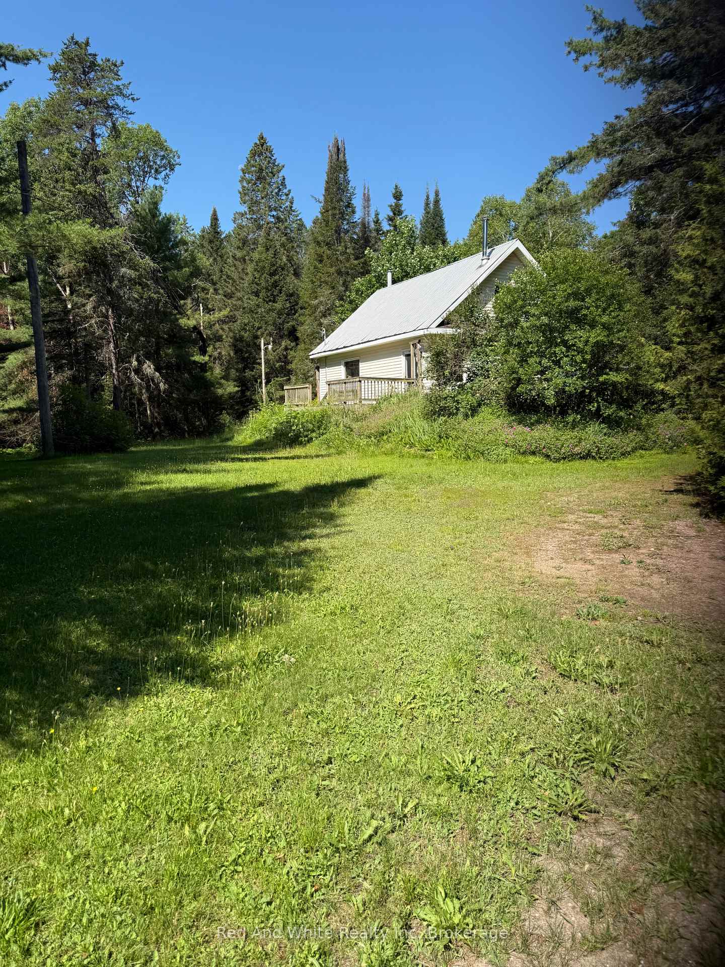 Photo 2 of 944 Hwy 592 N, Perry — HOMEH