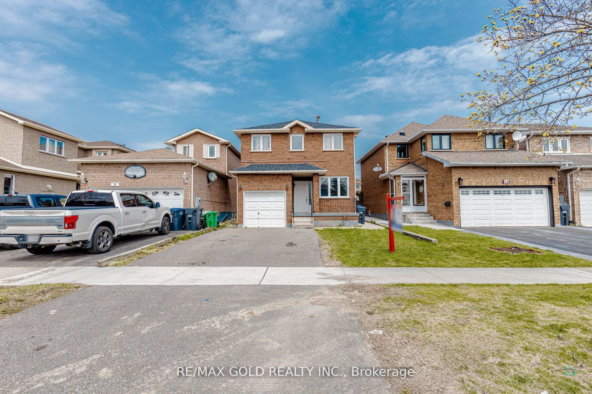 Photo 1 of 54 Creditstone Road, Brampton, Fletcher's Creek South — HOMEH