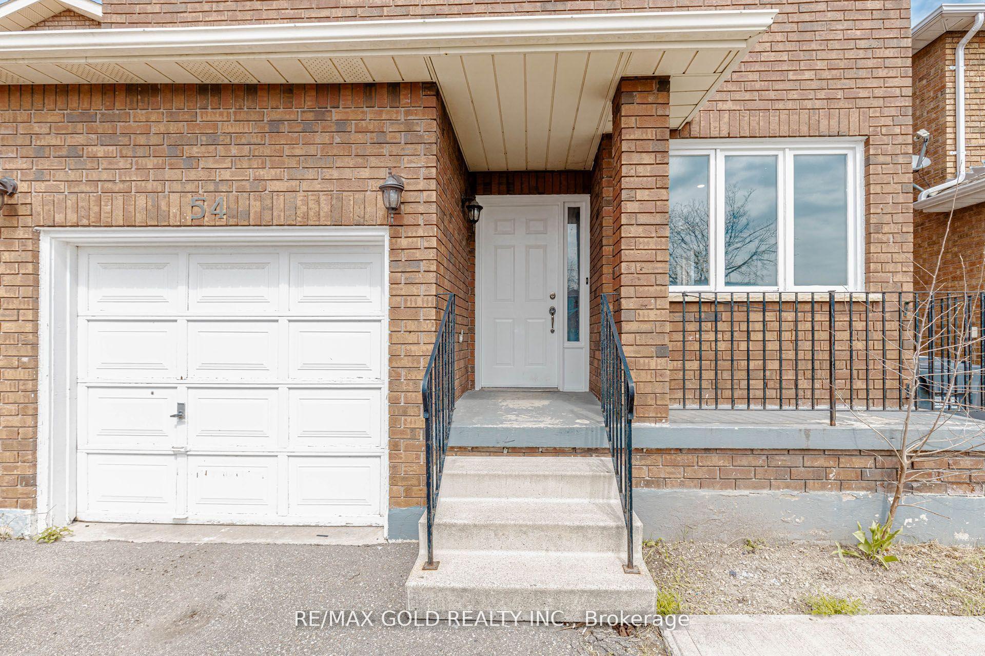 Photo 6 of 54 Creditstone Road, Brampton, Fletcher's Creek South — HOMEH