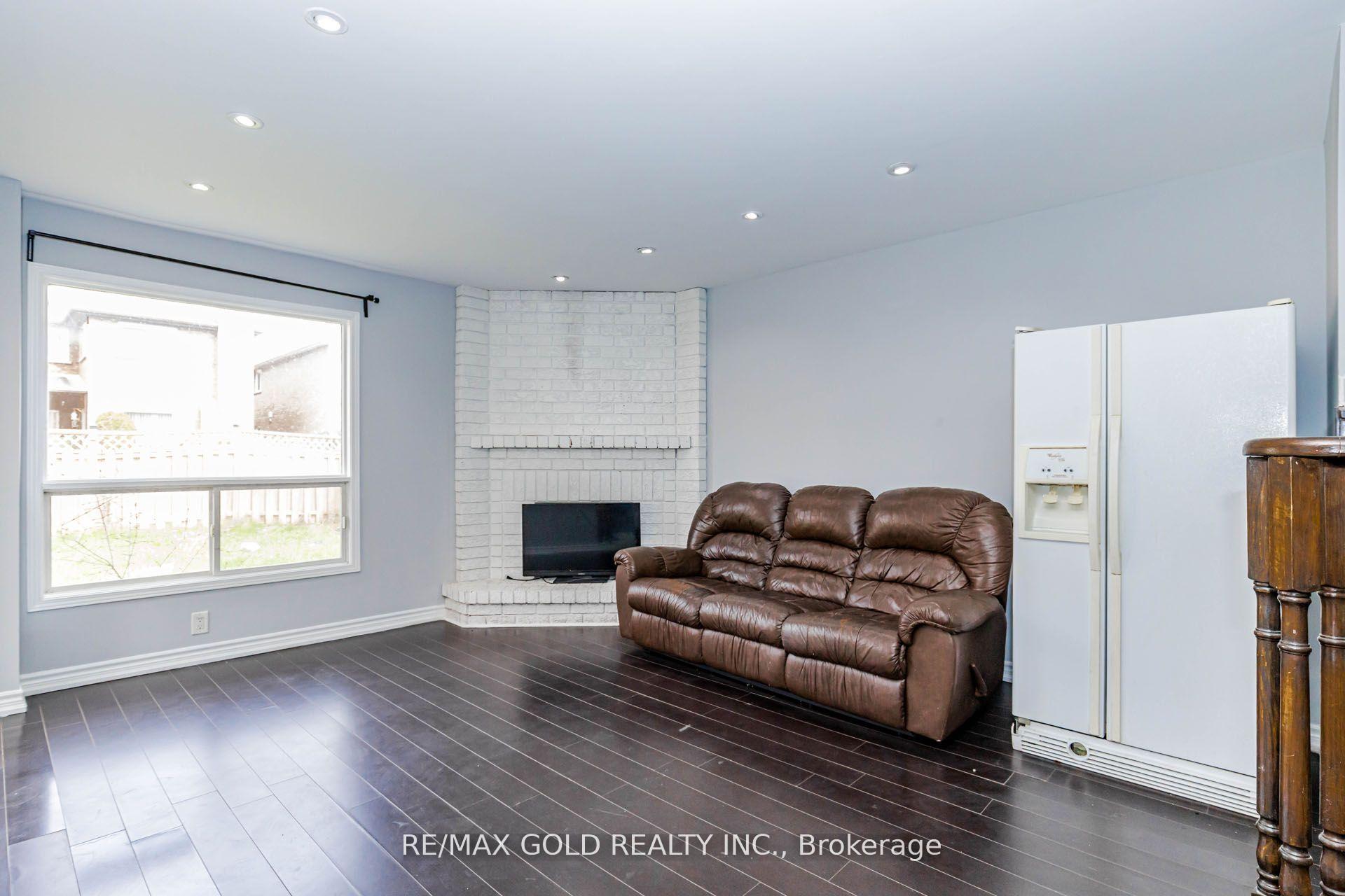 Photo 20 of 54 Creditstone Road, Brampton, Fletcher's Creek South — HOMEH