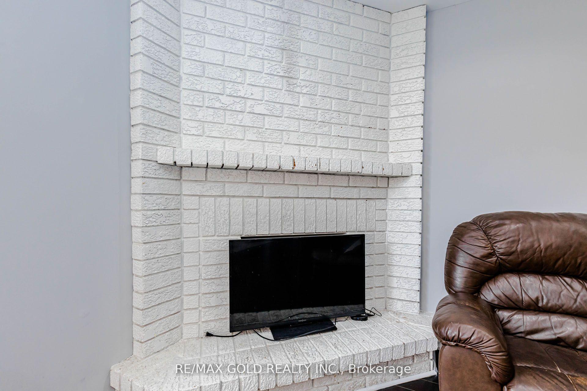 Photo 23 of 54 Creditstone Road, Brampton, Fletcher's Creek South — HOMEH