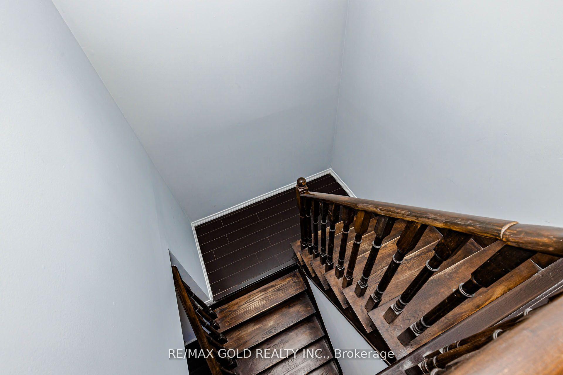 Photo 26 of 54 Creditstone Road, Brampton, Fletcher's Creek South — HOMEH